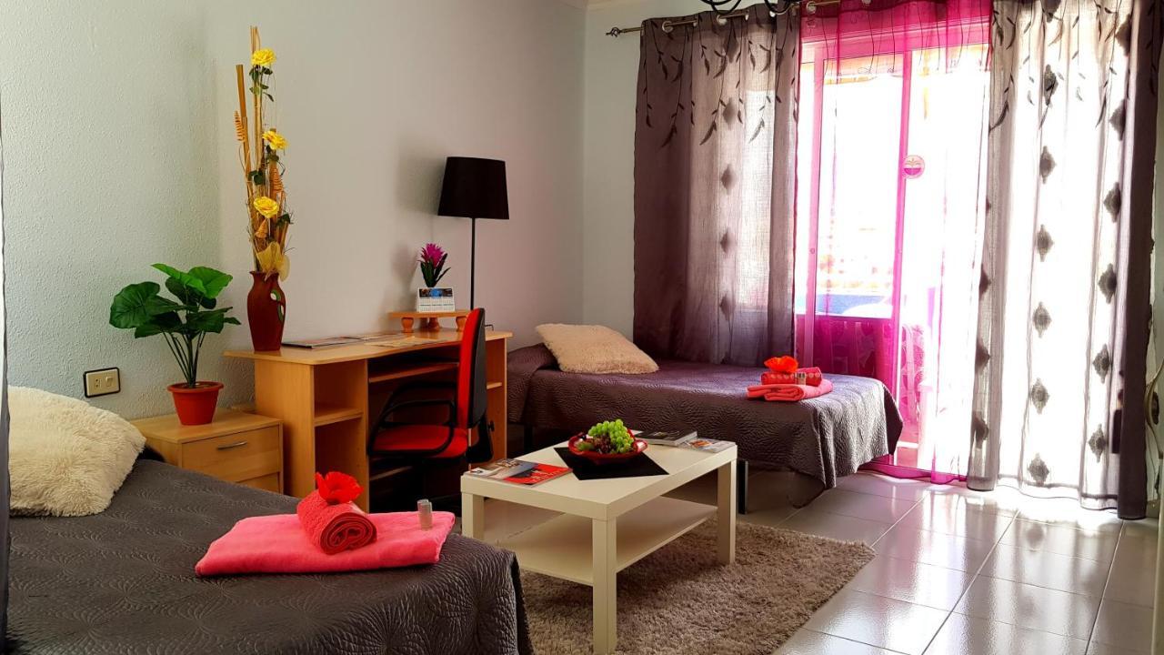 אדחה Warm, Cozy And Comfortable מראה חיצוני תמונה